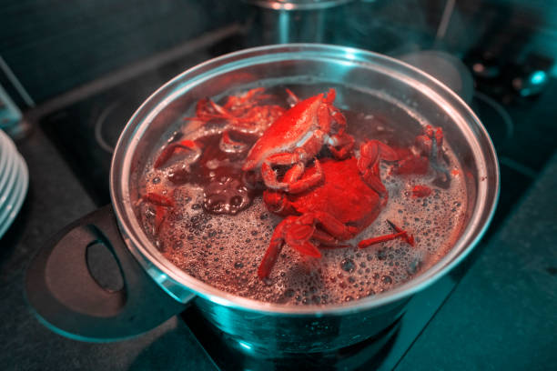 Does Lakewood Have Any Cajun-style Crab in a Bag Restaurants? 